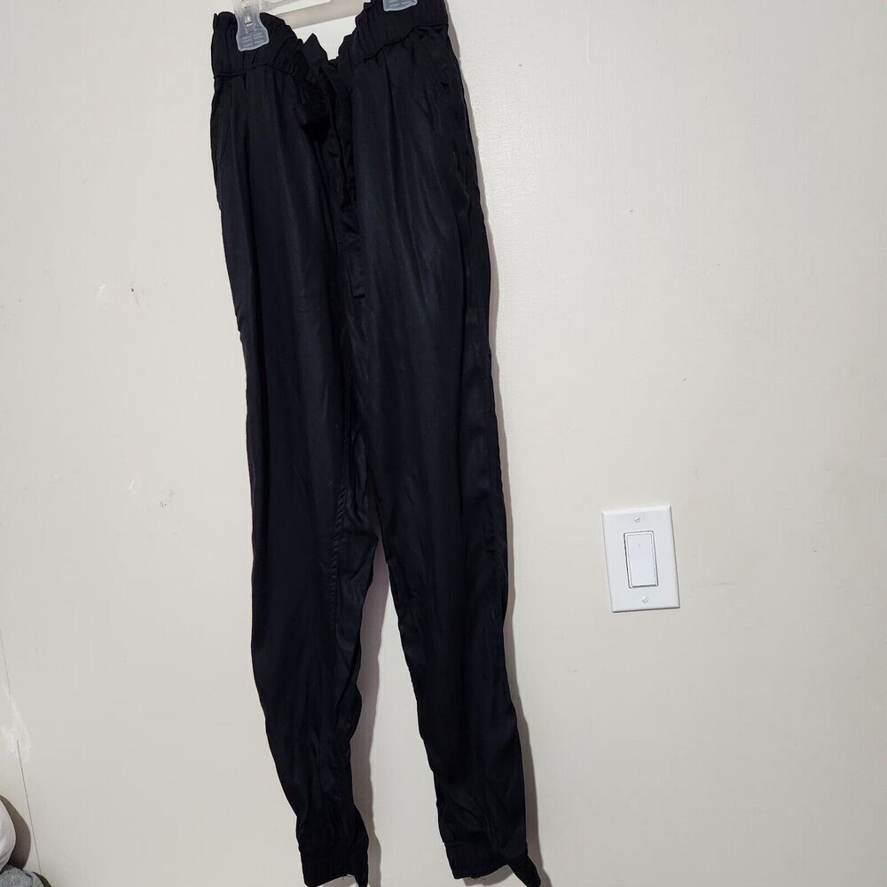 So Jogger Junior Size Medium Black Color Elastic Waist High Rise